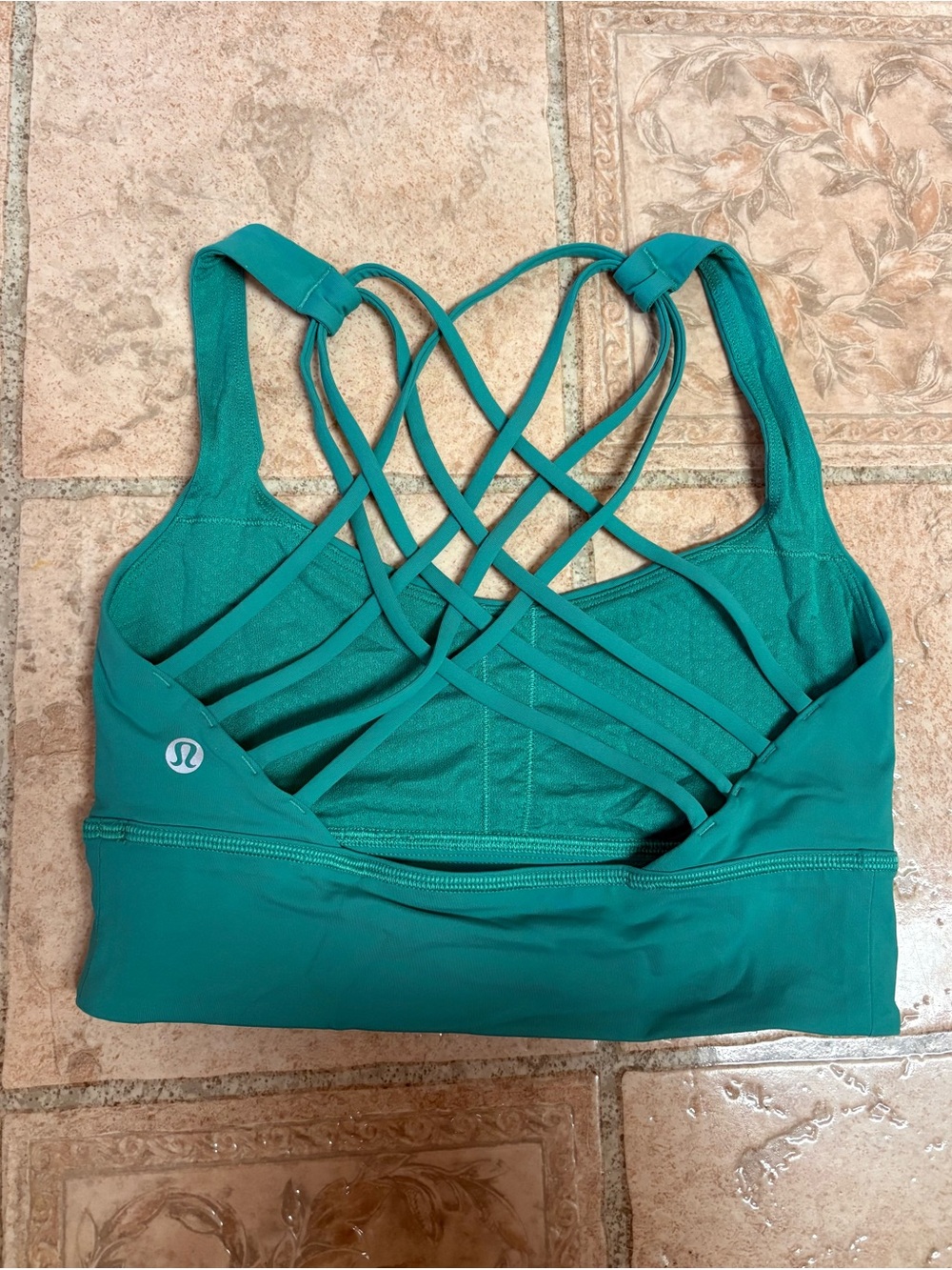 Lululemon bra - Picture 2 of 3